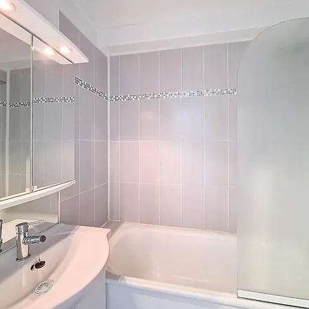 Confortable Au Pied Des Pistes Avec Balcon - Fr-1-344-952 * Saint-Martin-de-Belleville